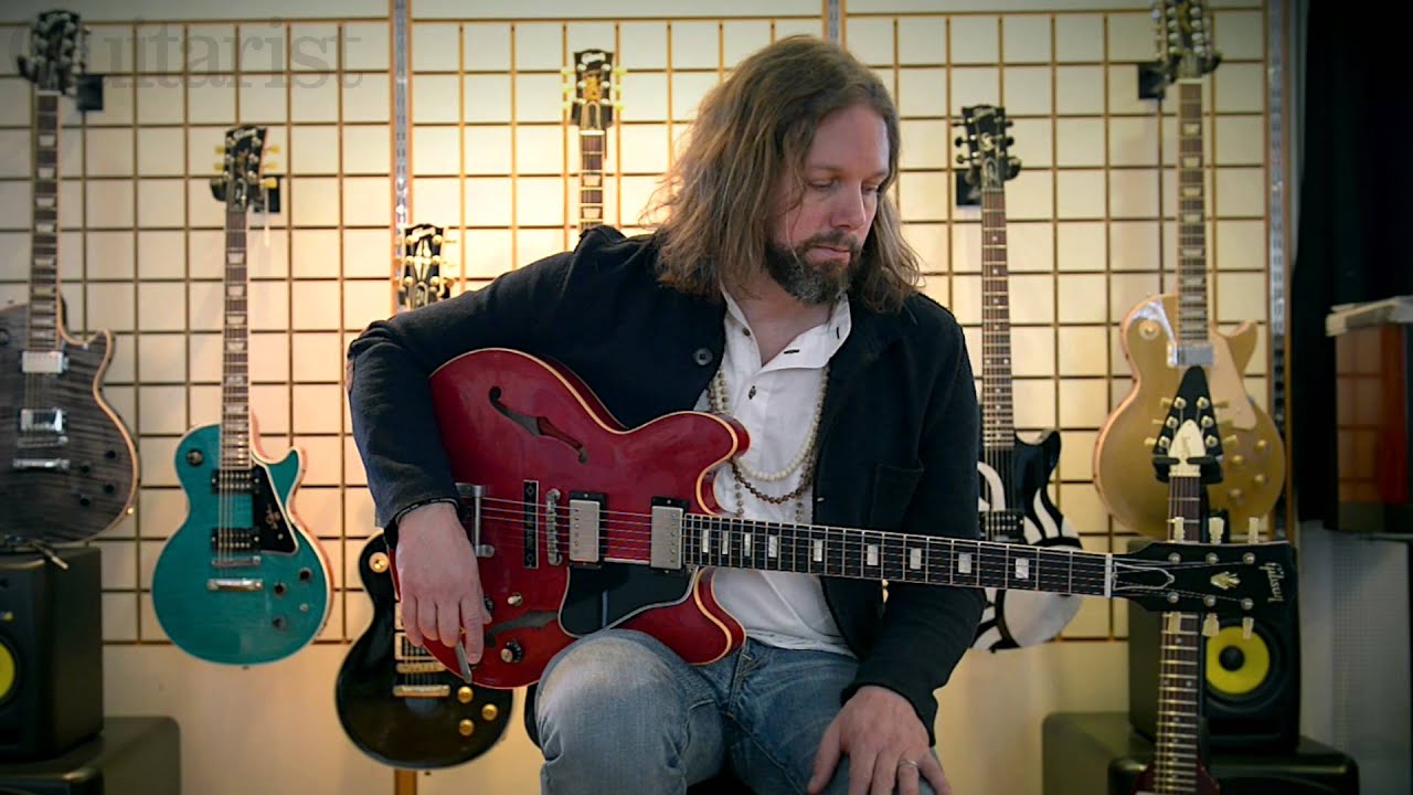 Rich Robinson on his Gibson Memphis signature ES-335