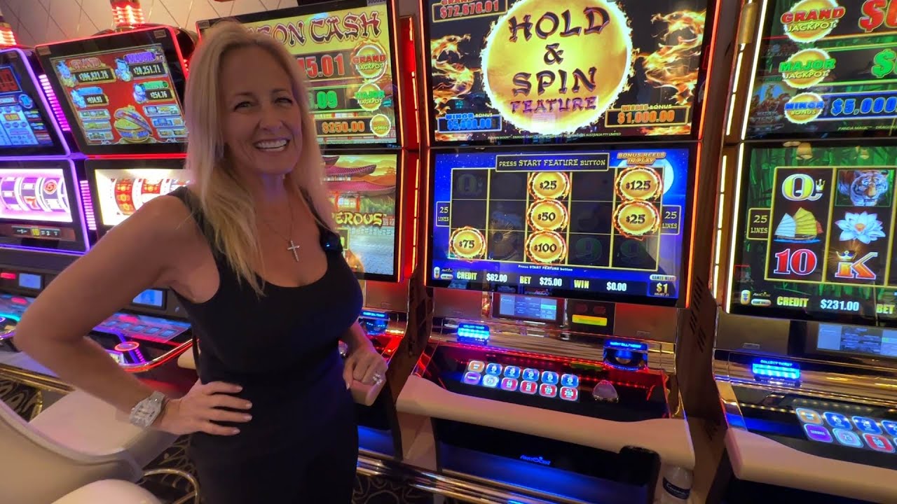 Сколько выигрышей в слоте DRAGON CASH в Encore Boston?