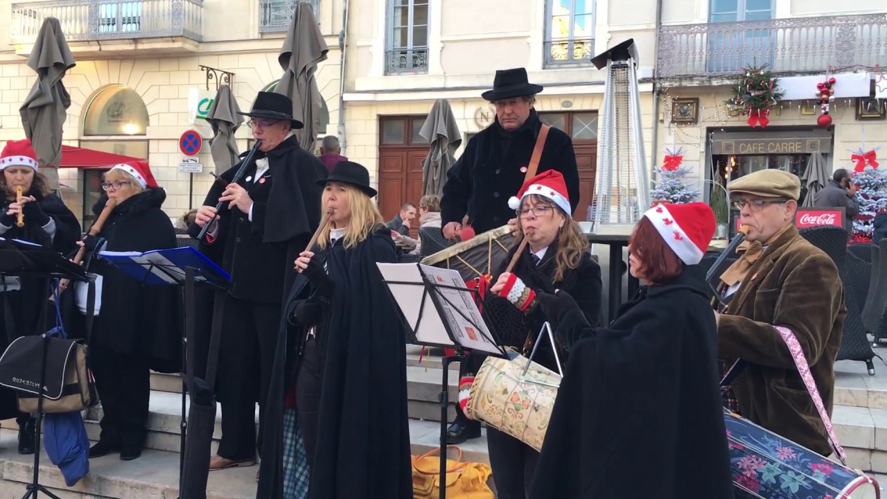 Traditions de Noël  : Les pastoureaux, en provençal...