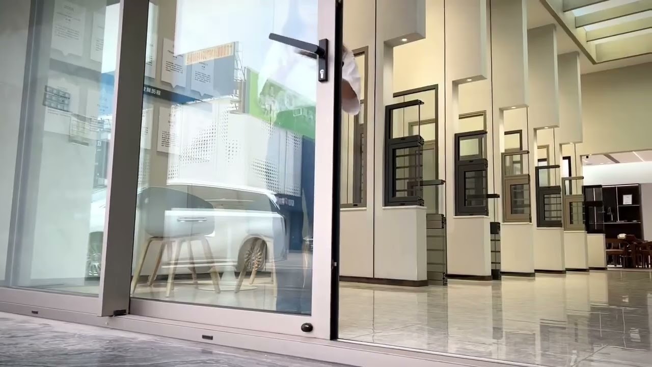 MT 150 series lift and slide door