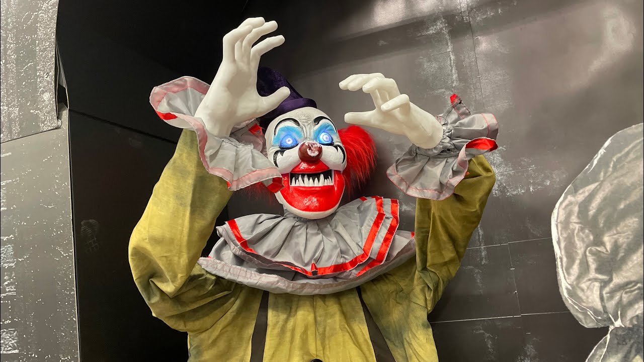 Halloween City 2021 Store Tour