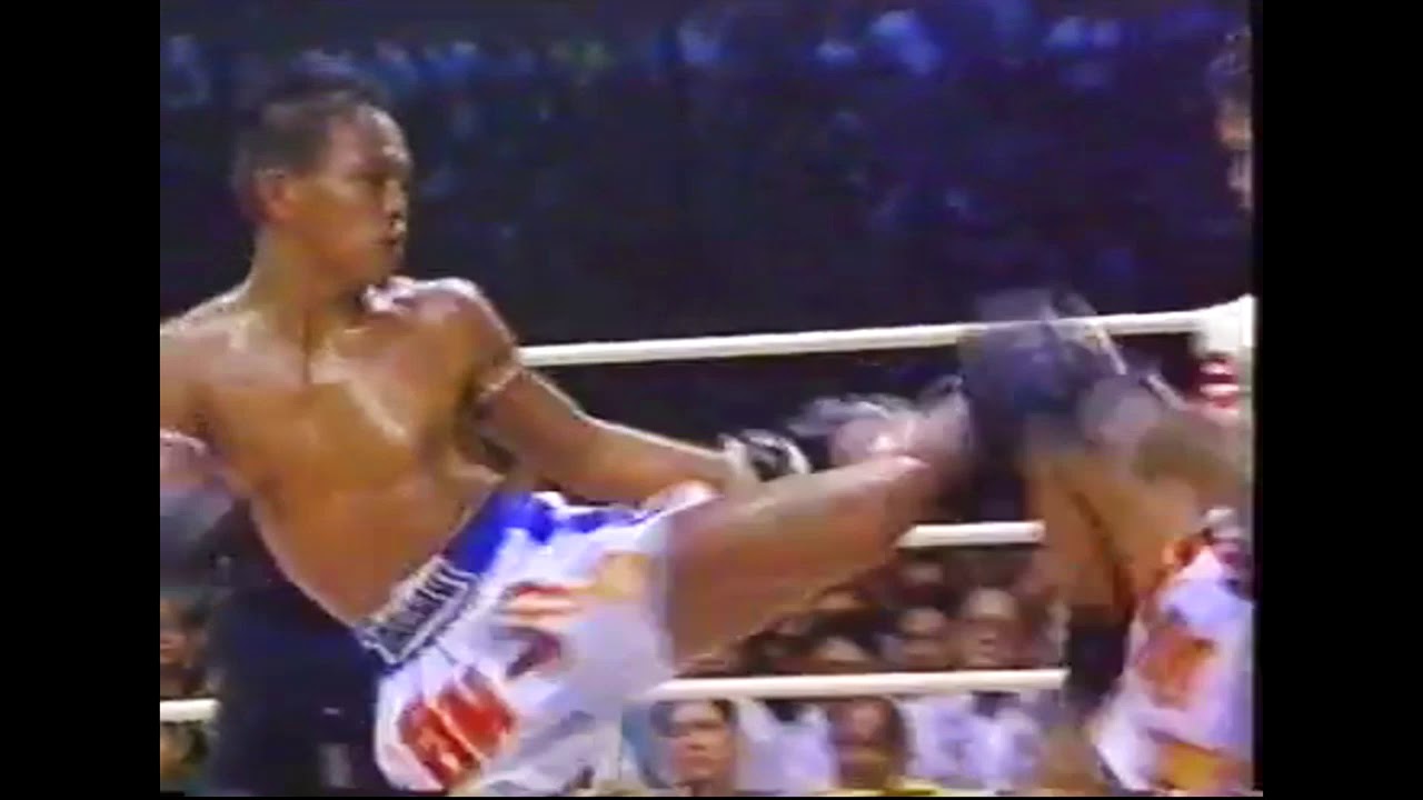 Wangchannoi Sor Palangchai vs Cherry Sor Wanich (stadium audio)