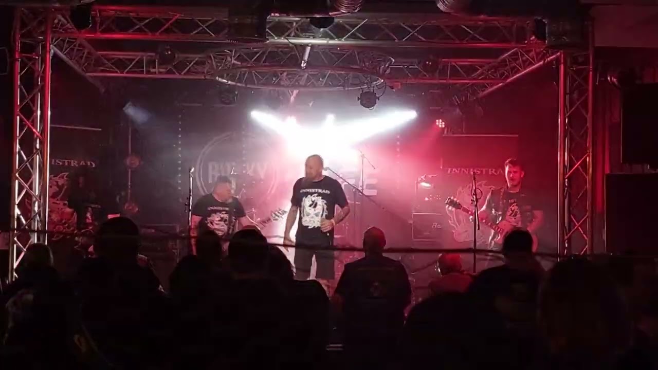 Innistrad - Háború Vér Nélkül (Roxxy Music Cafe - 2021.12.30)