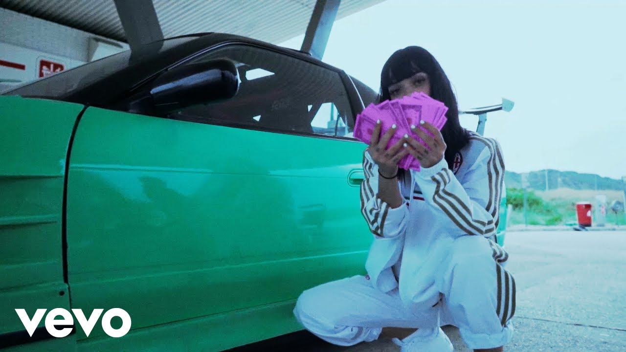 La Xinni - Facturando 💸💸💸💸 (Video Oficial)