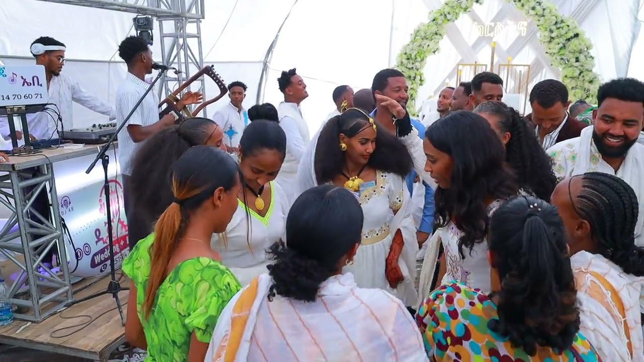  ኣብ መርዐኦም ብስዕሲዒት  ዝደመቁ መርዑ2025