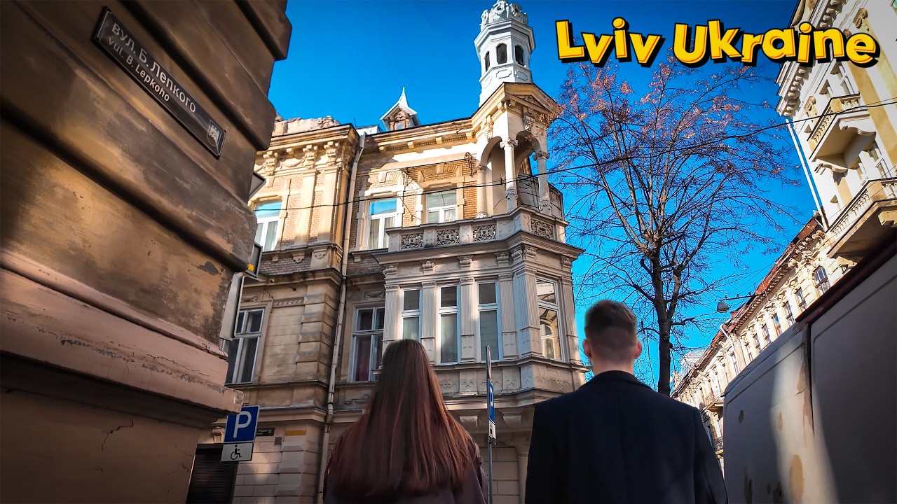 Там, де не чути Площа Ринок — старі вулички без натовпу