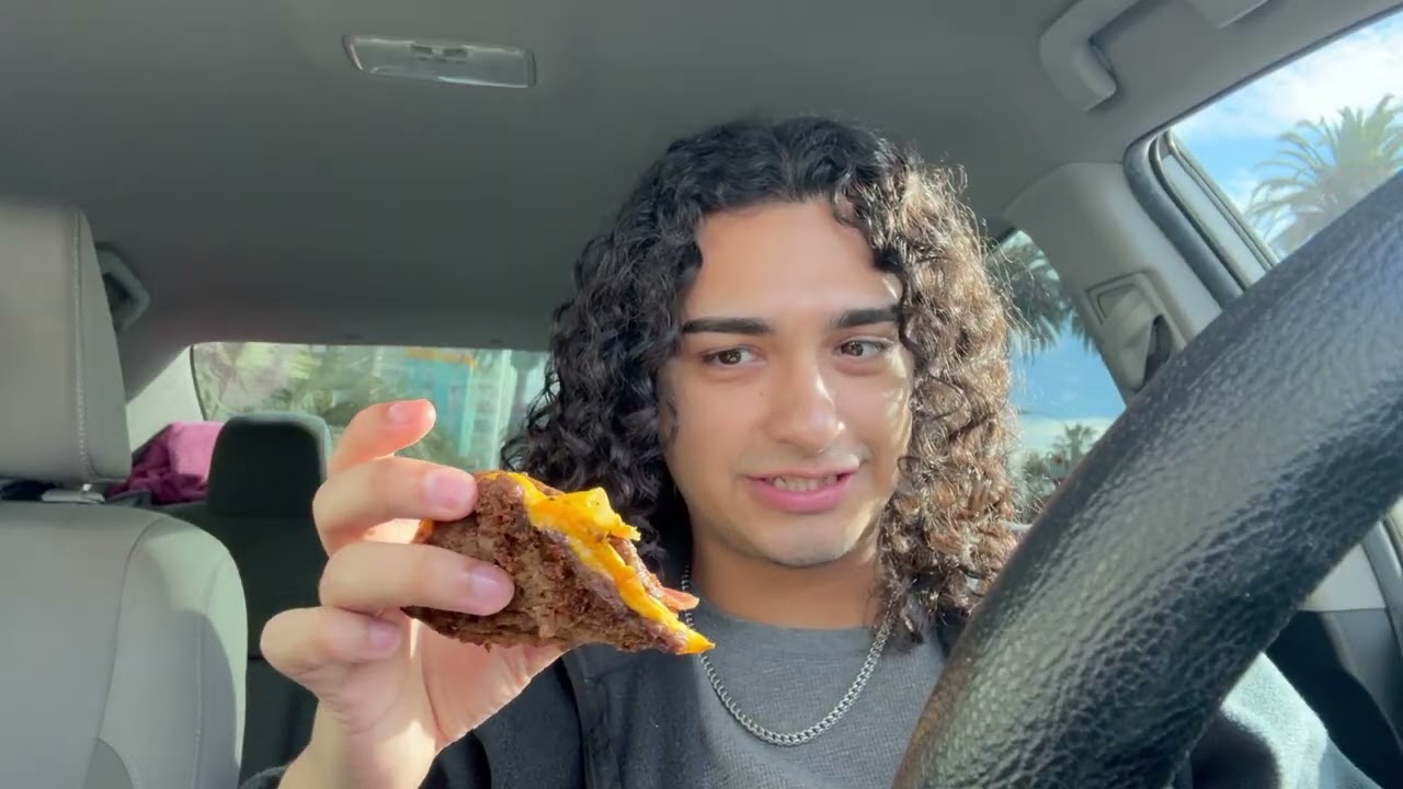 Eat Wendy’s w/ Me (in my first day living in LA) Mukbang 