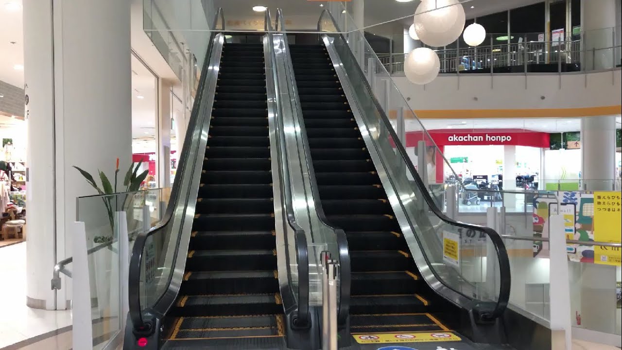 【千葉県 船橋市】ららぽーとTOKYO-BAY エスカレーター（TOSHIBA）