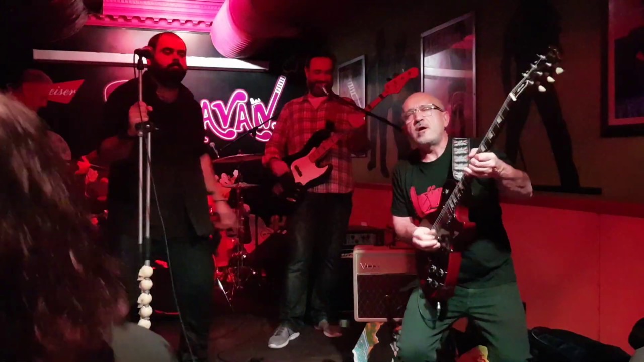 Guitarras Calaveras: Las Chicas son Guerreras. Directo 23.11.2019 en la Sala Caravan.
