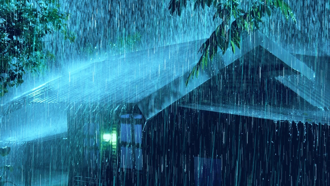 Sonido Potente Que Elimina El Insomnio: Rel&aacute;jate Con La Lluvia Intensa Y Los Truenos En Una Noche De