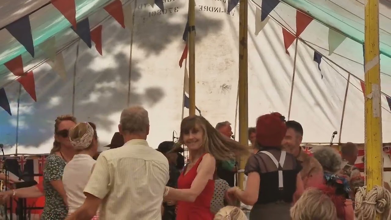 The Swing Commanders   Vintage For Victory Cardiff 2025