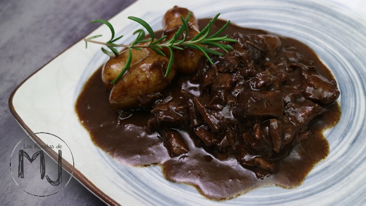 Rabo de toro al vino tinto (de Martín Berasategui): receta tradicional