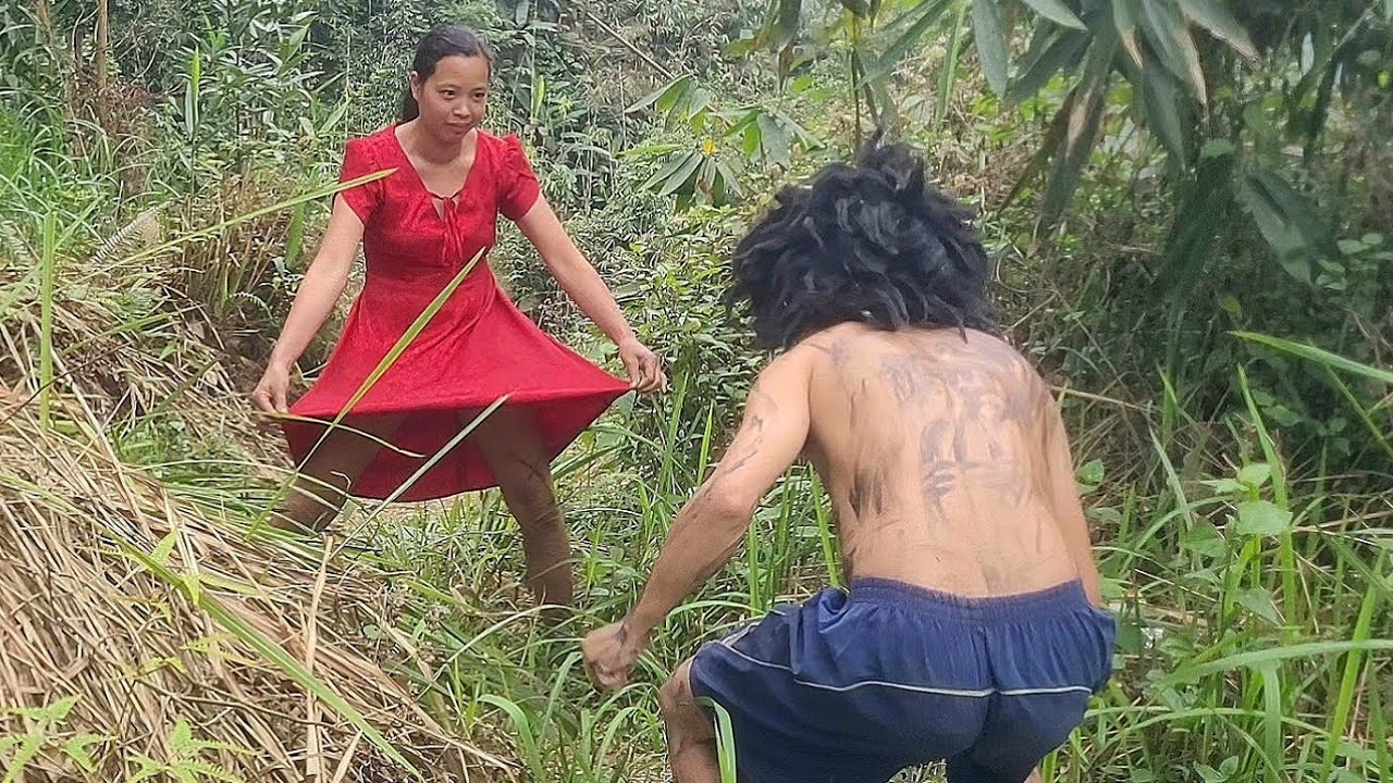 The beautiful girl invited the forest boy to a party, and something wonderful happened.