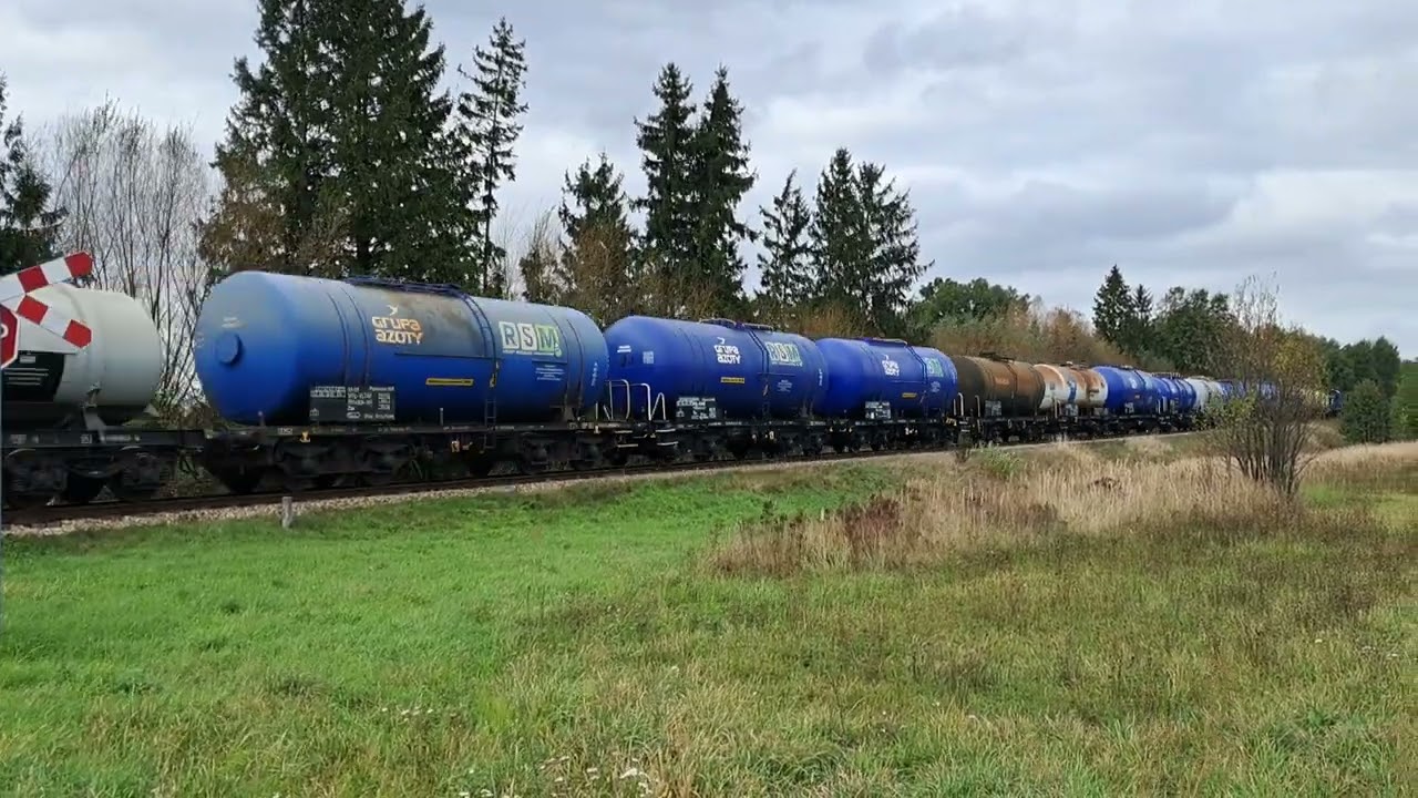 PKP CARGO ST48-047 i beczki RSM