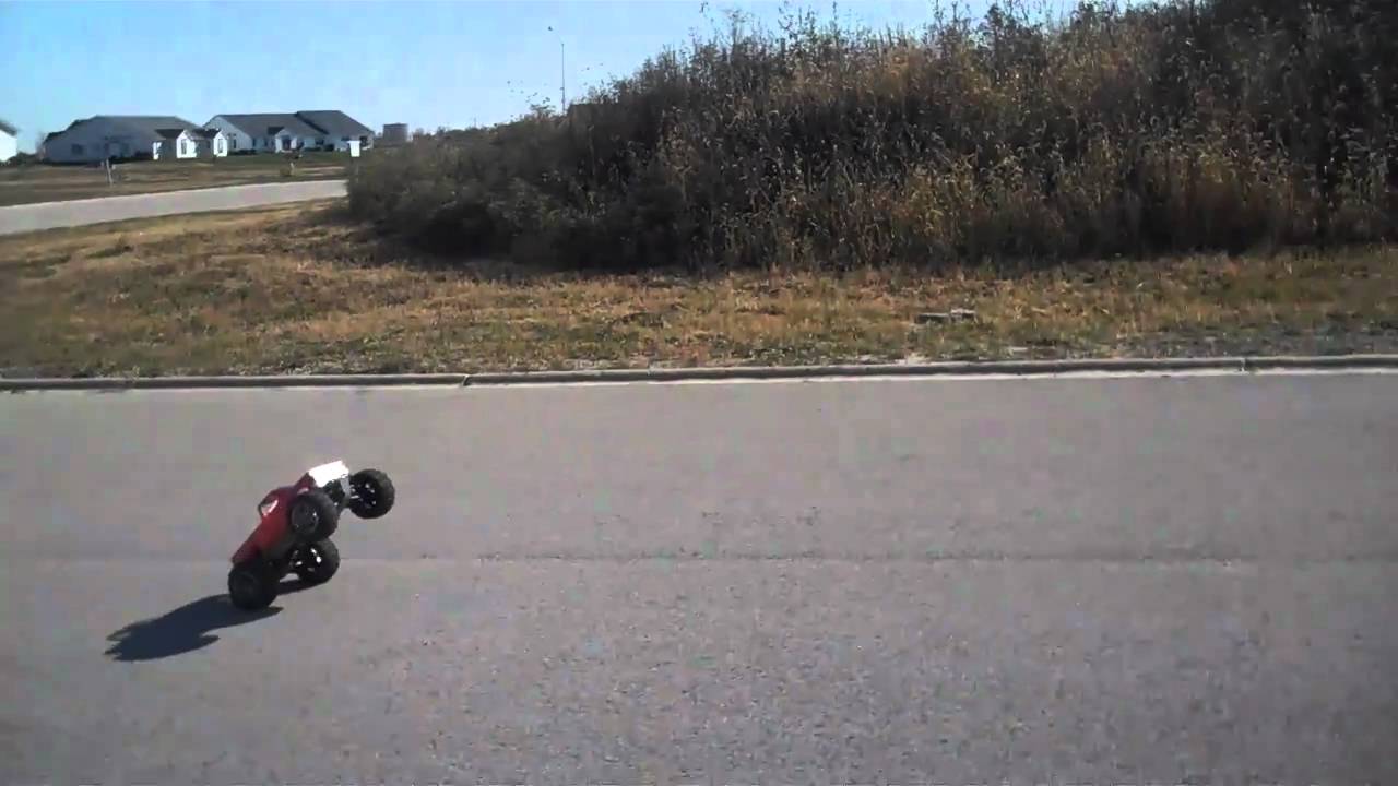 Traxxas Emaxx Brushless on 6 cell Lipo