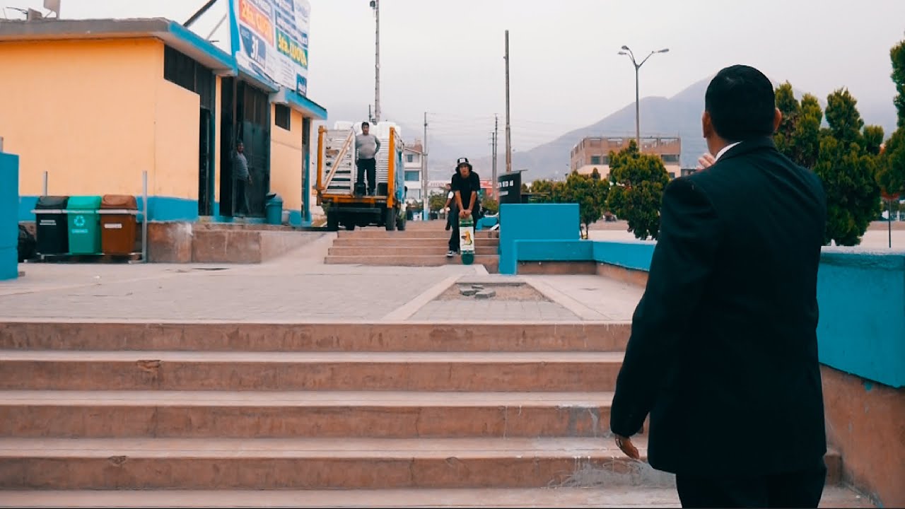 Documental Comas Sobre Ruedas