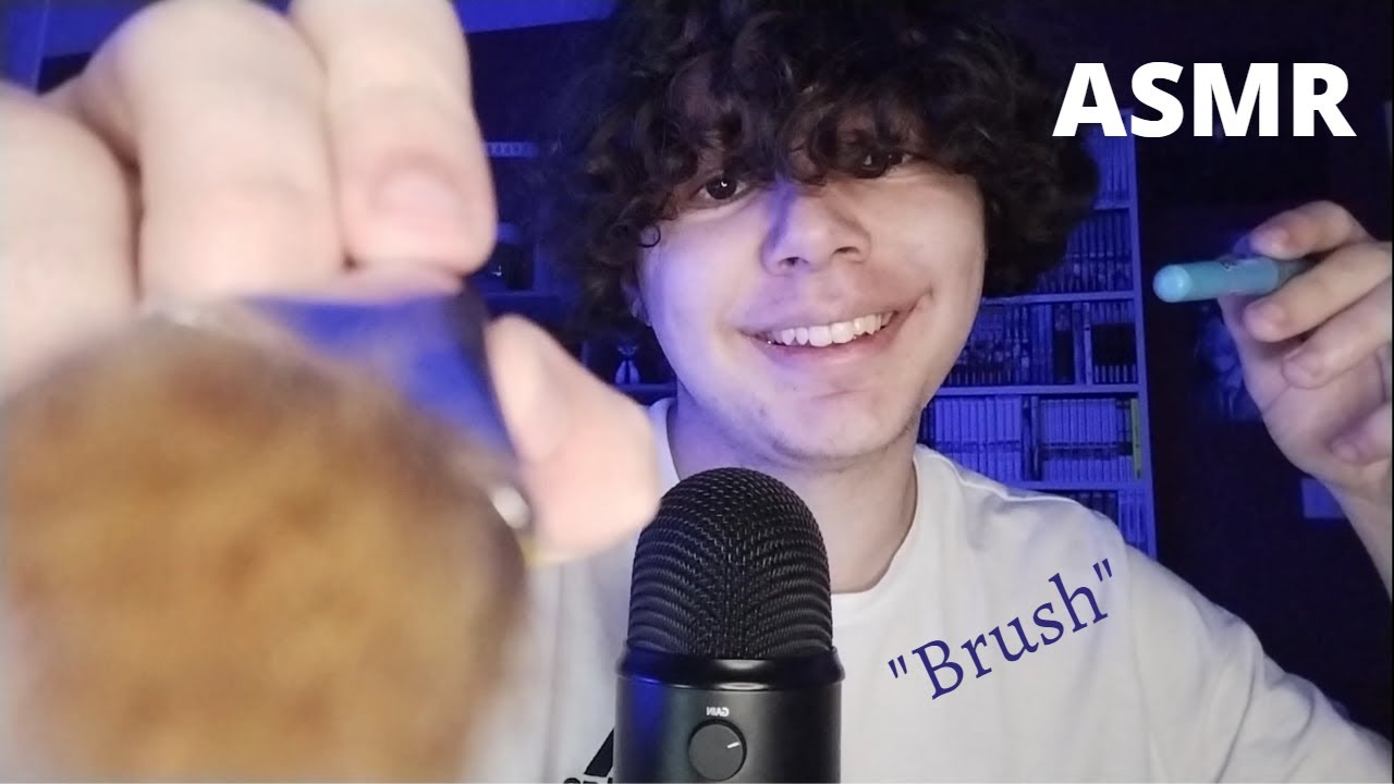 ASMR Brushing et Tapping Caméra