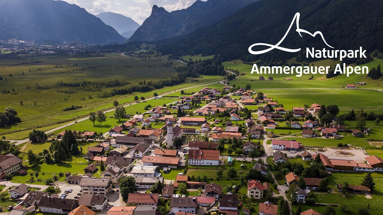 Unterammergau aus der Luft 🌳 Naturpark Ammergauer Alpen