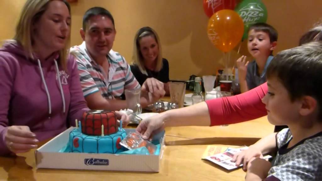 Reece Pizza hut Birthday Party