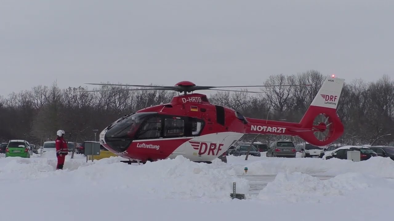 [Schneemassen] Christoph Halle Start am Krankenhaus Halle/ Dölau