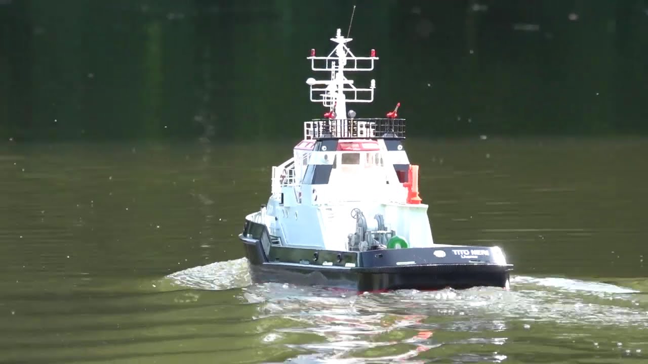 See- / Hafenassistenzschlepper Graupner Tito Neri - Sea and harbor assistance tug Graupner Tito Neri