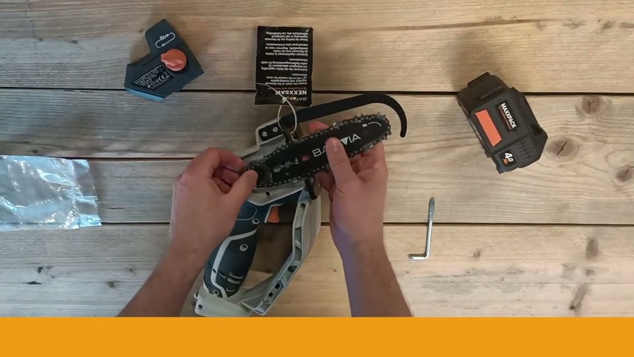 Batavia MAXXPACK NEXXSAW One-Handed Chainsaw - Quick Start Video