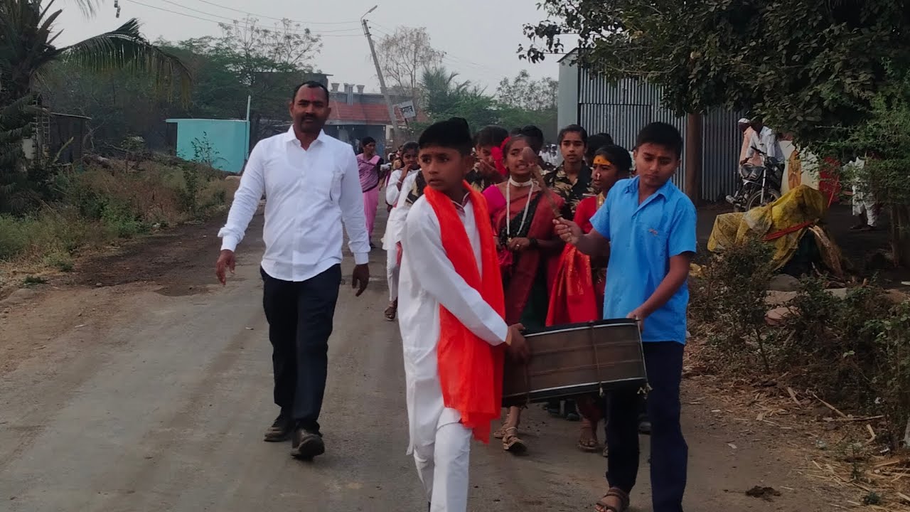 केळेवाली सॉंग डान्स परफॉर्म 