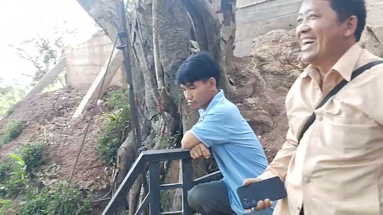 Mus saib teb chaws kho siab ua luaj os 