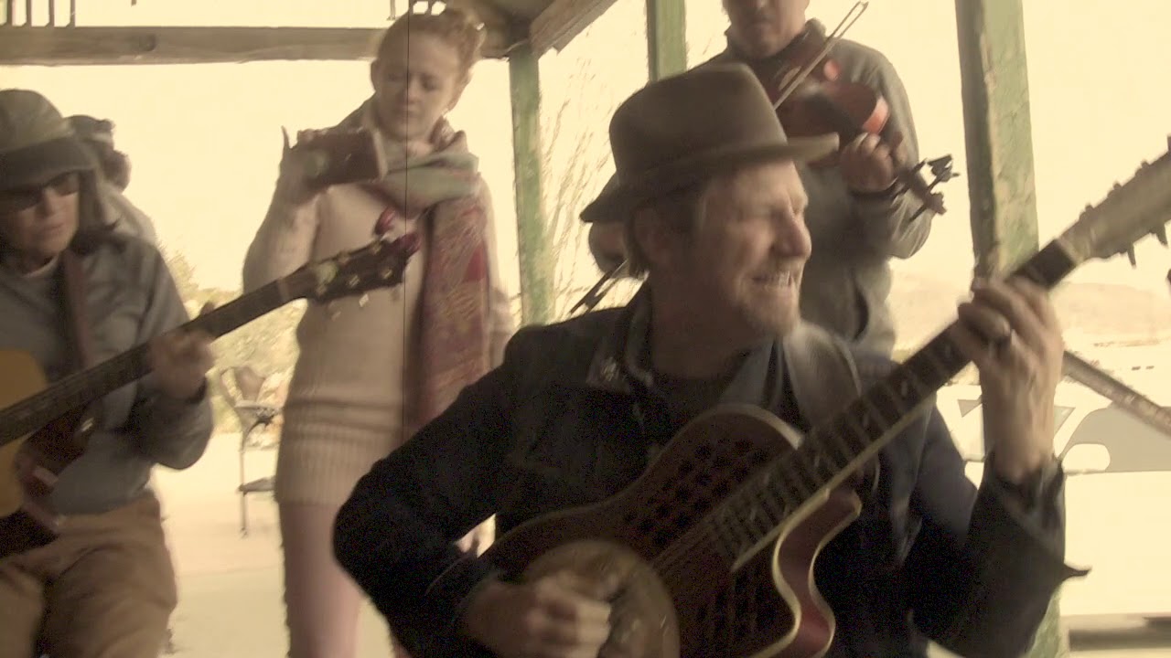 Guy Forsyth - red dress - Slimfest 2018 - Terlingua
