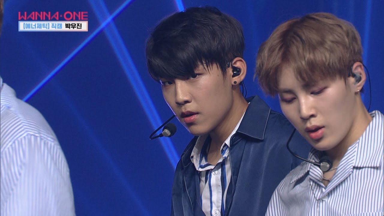 Wanna One Go [직캠] 일대일아이컨택ㅣ♬에너제틱 - Wanna One 박우진 170803 EP.3