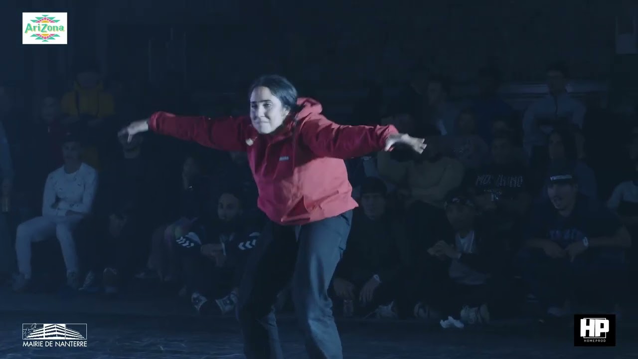 Nanterious Breaking Champs .//Bgirl Laurakle VS Bgirl Furia
