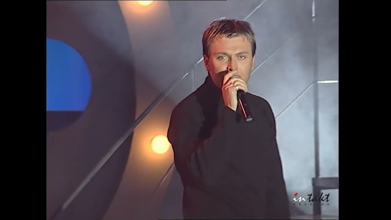 ASMIR HADZIRIC - AZRA
