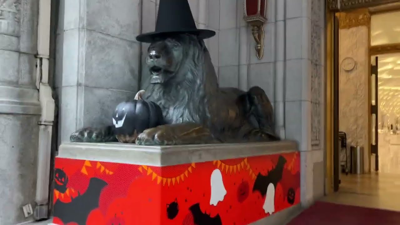 【三越前】Tokyo Mitsukoshimae 〜ハロウィン仕様の三越ライオン2022/10/24