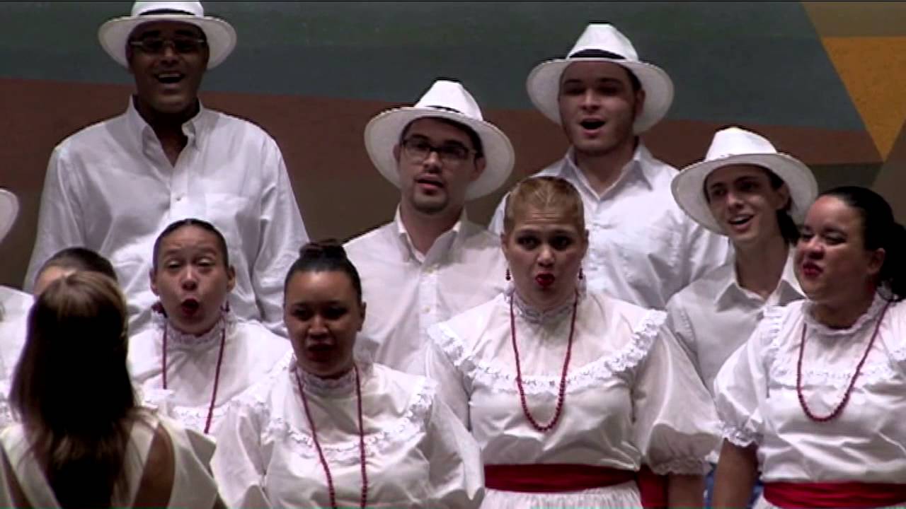 Lorenzo Barcelata: El Cascabel - Coralia of the University of Puerto Rico; Carmen Acevedo Lucío