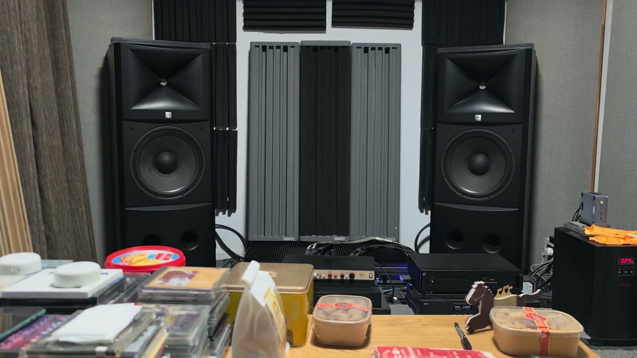 JBL M2  2026-01-31  Jazz