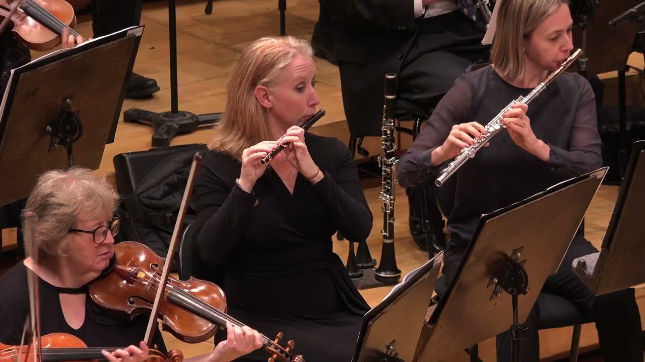 Muti Conducts Neapolitan Folk Life from R. Strauss' Aus Italien