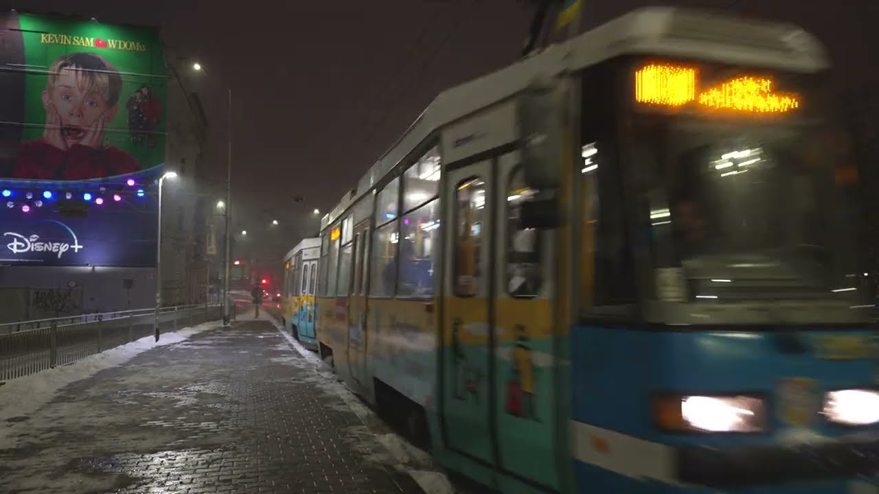 Poland, Wrocław, tram 15 night ride from Pl. Jana Pawła II to Dworzec Autobusowy