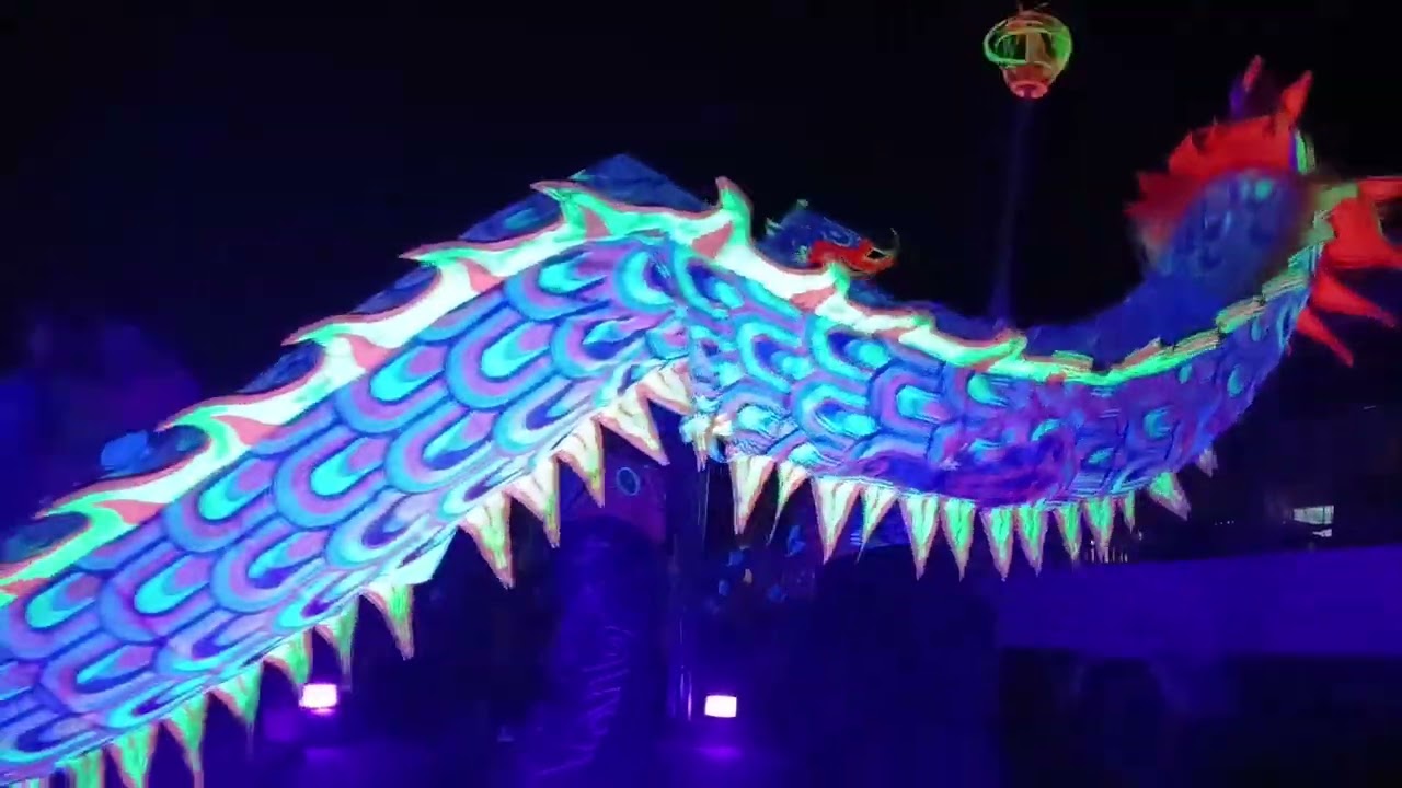 dragon dance