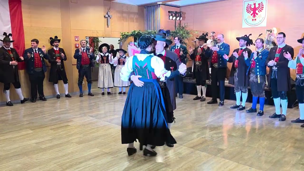 20260124 SK Bozen - ballo di apertura