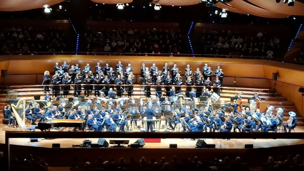 “O Fortuna” – Banda Polizia di Stato & Coro Santa Cecilia | Note di Luce 2026