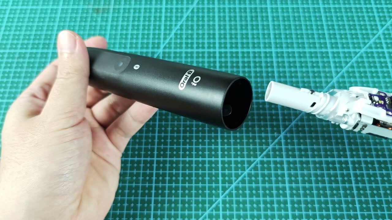 Oral-B iO Toothbrush Not Charging & Not Holding Charge (How To Fix)