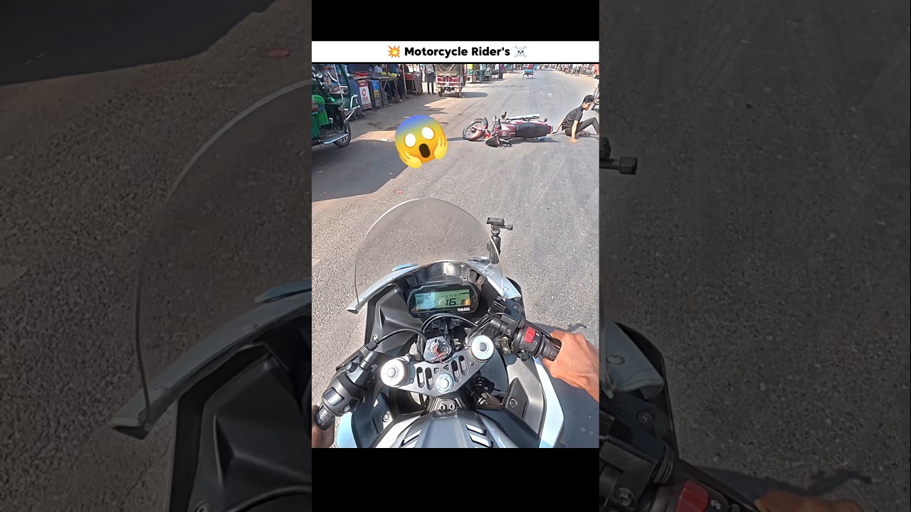 INSANE Motorcycle Crash💥 who fault🤬#shorts#rider#motorcycle