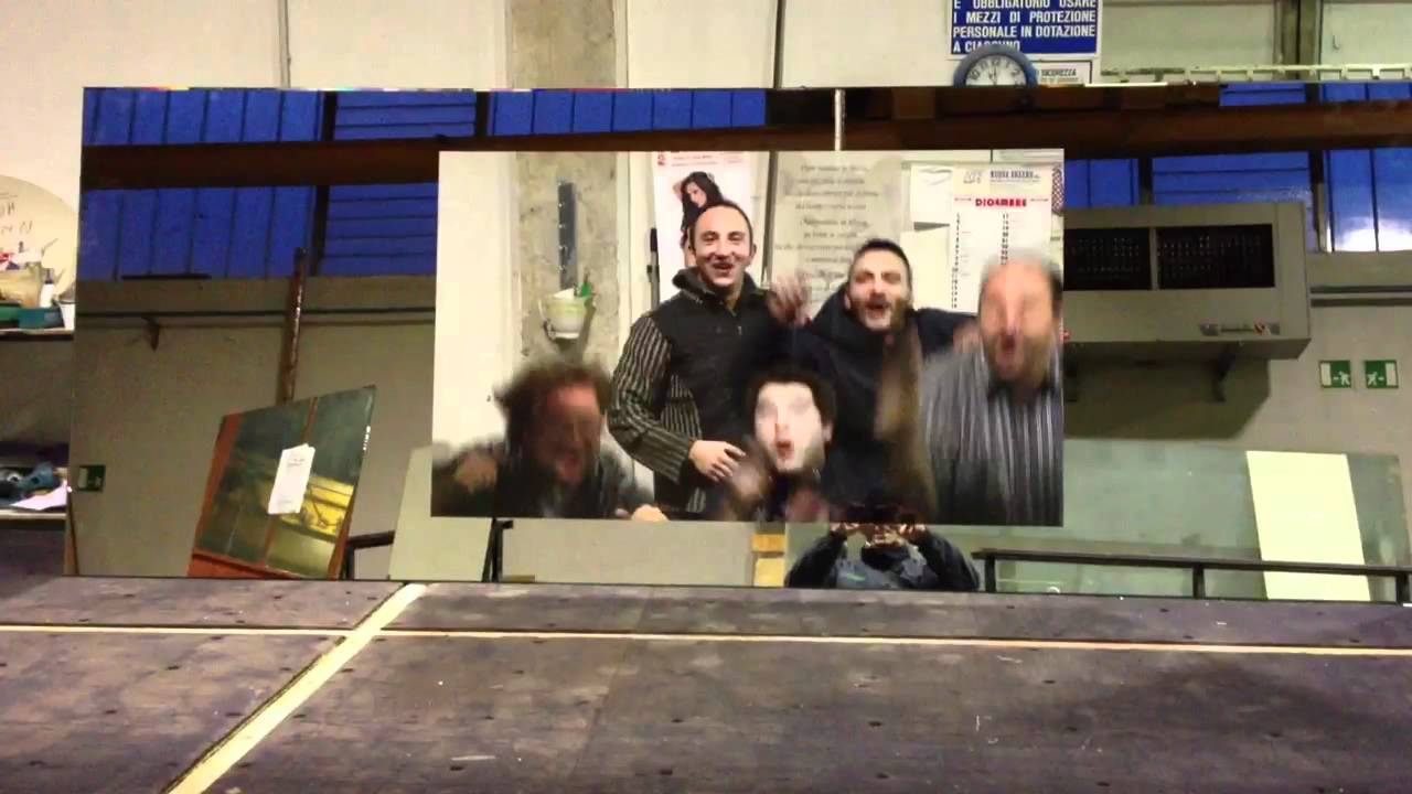21 dicembre2011 Italia uno!!!!!! i vetrai !!!!!!!!!!!!!!!!!!!!