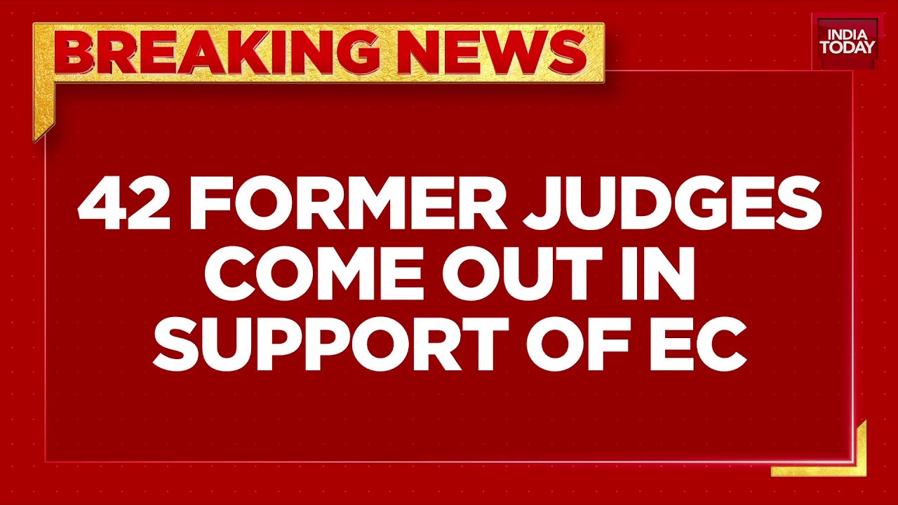 Breaking: 42 Former Judges Defend EC, Question 'Vote Chori' Charges | Opposition Protest In Delhi