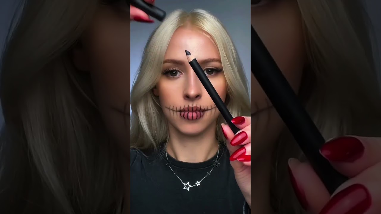 Skull Makeup Hack for Halloween 💀🖤 Credit: @forsurprise #halloween #halloweenmakeup #skullmakeup