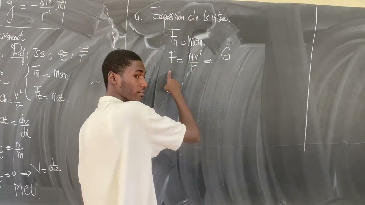 Exercice gravitation fallmaths+avec laye puissance