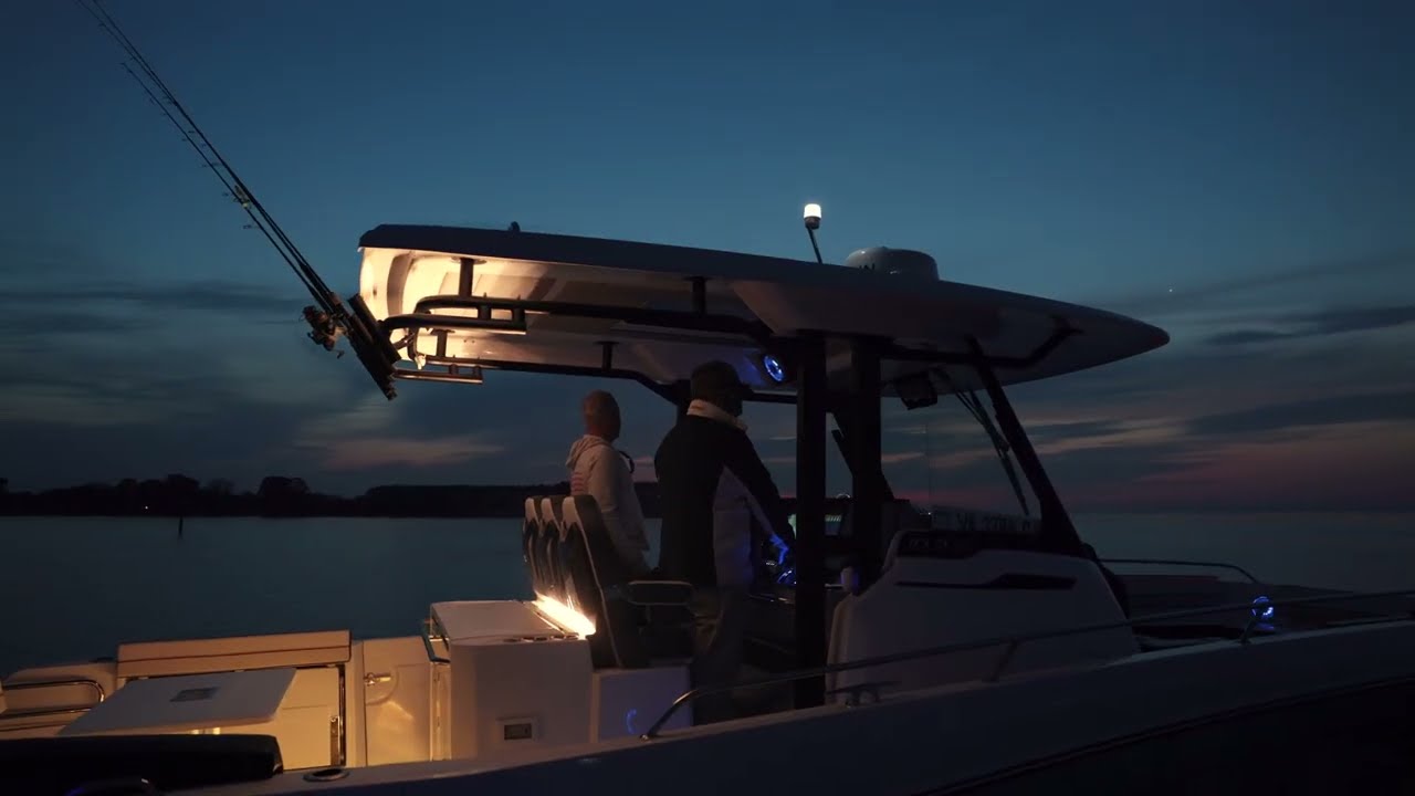 Adventure Awaits | Jeanneau Leader 10.5 CC Lifestyle on the Water