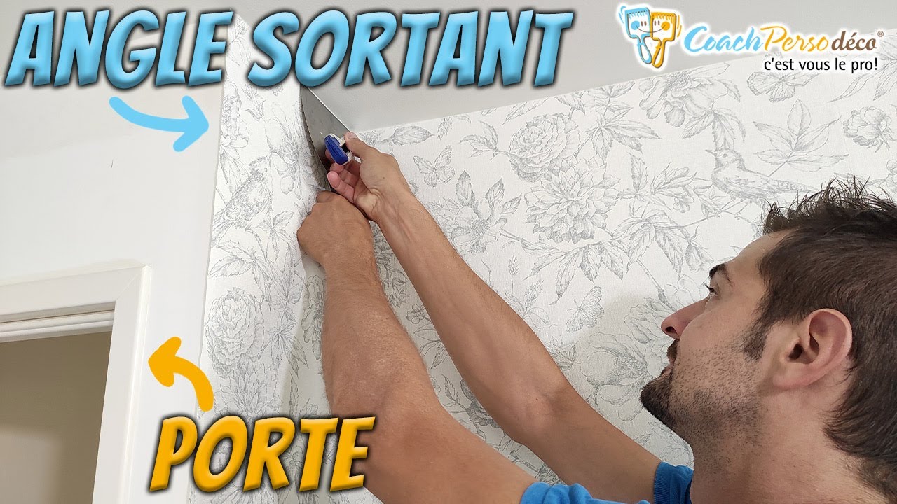Poser du Papier Peint Autour d'une Porte ? Voilà la Technique Pro ! 🔥