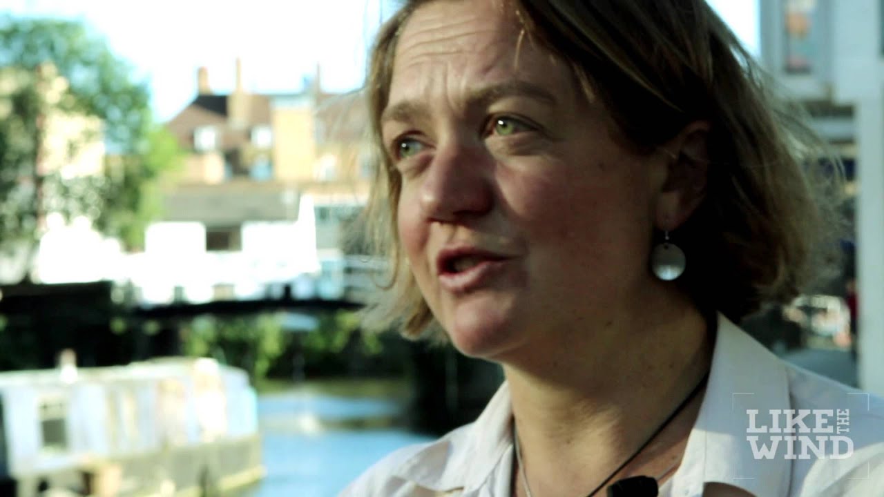 Lizzy Hawker, Her Life and Book Runner - Like the Wind TV