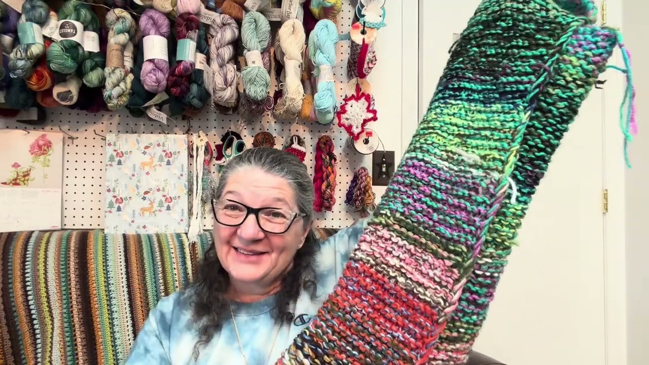 #FunWithFiber 🥰 Friend Spin: Работаем над текущими проектами #flosstube #вязание #крючок
